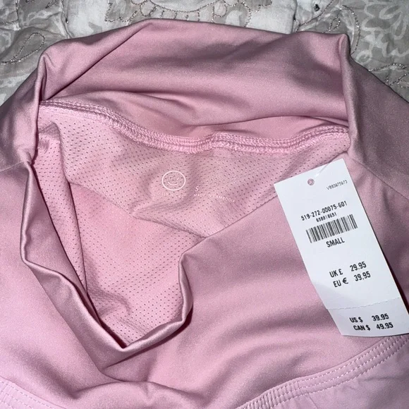 Gilly Hicks active shorty shorts (pink) - Picture 3 of 3